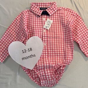 ⭐️The Children's Place - NWT -Gingham design button down onesie bowtie. 12-18 mo